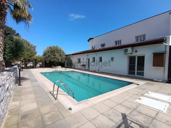 Satılık – £385,000 Den- Fıyat Indı £324,999 Lüks Müstakil Villa | Karşıyaka, Girne, Kuzey Kıbrıs 1