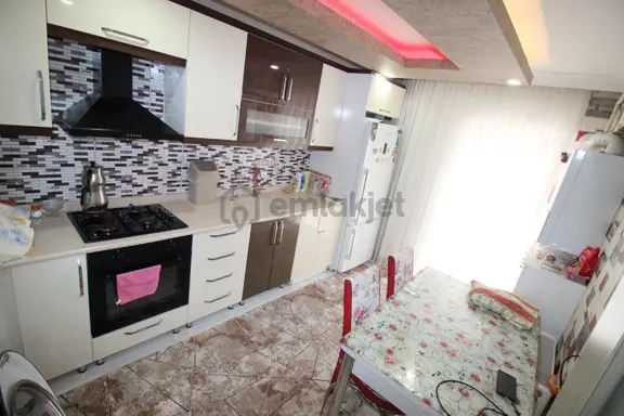 Hemdem Gayrimenkul'den 30 Ağustos'ta Full+full Yapılı Çift Girişli Asansörlü 6+1 Satılık Daire 1