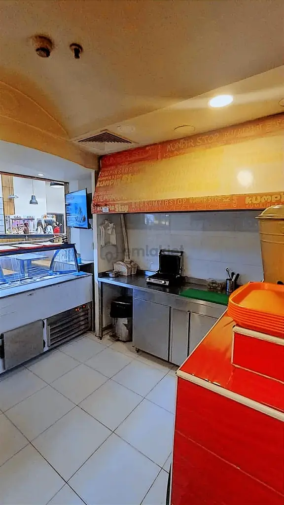 Avm İçerisinde Devren Kumpir,tost,sandviç Dükkanı 2