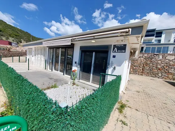 Fiyat Düştü ‼️tek Katlı Bungalov Tipi Villa Havuzlu, Otoparklı, Özel Tasarım Ev Eş 1