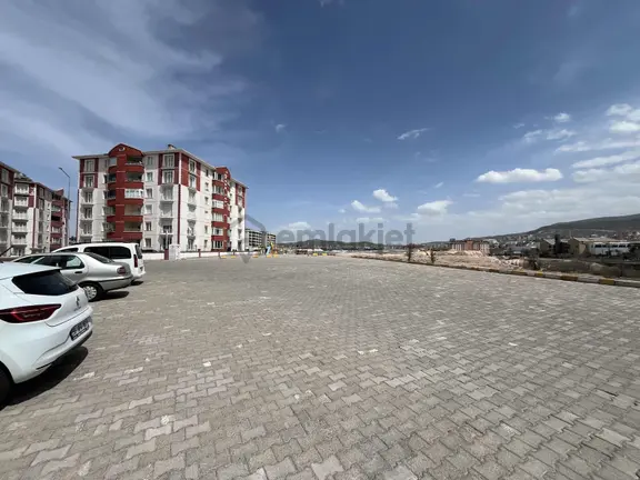 Asen Gayrimenkul'den Nar'da 3+1 Kiralık Ofis 2