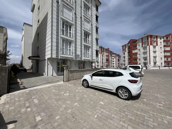 Asen Gayrimenkul'den Nar'da 3+1 Kiralık Ofis 2