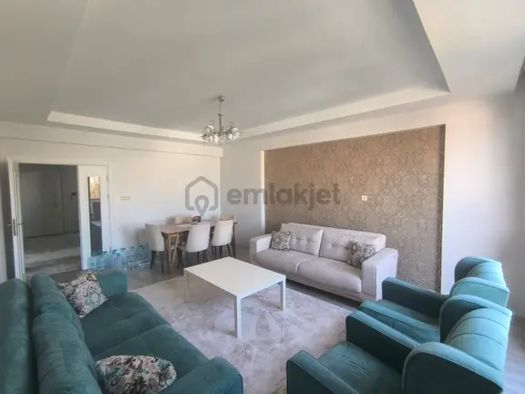 Adıyaman Malazgirt'te Satılık 4+1 Ferah Daire 2