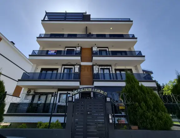 Kartepe'de Site İçinde Krediye, Eminevim'e Uygun Satılık Daire 1