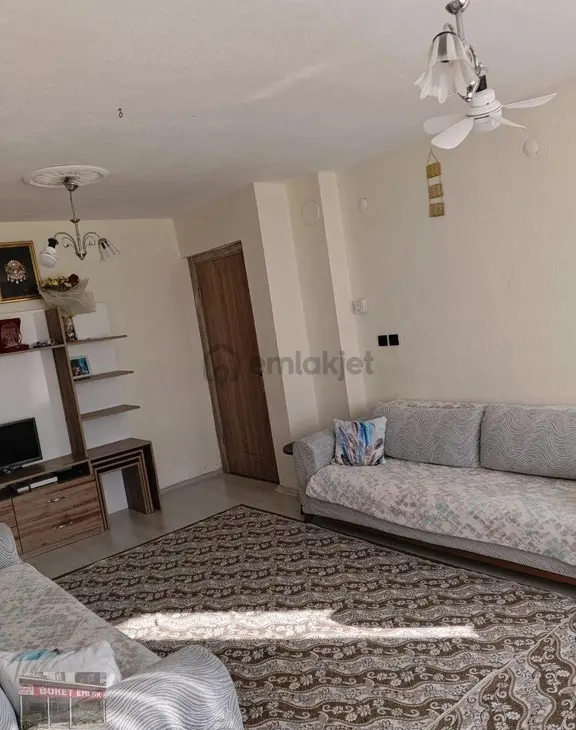 Buket Emlaktan Satılık 3+1 Daire Asansörlü Doğalgazlı 2