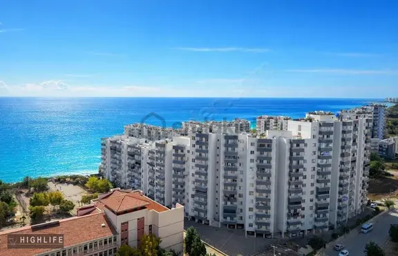 Hıghlıfe'tan 1+1 Deniz Manzaralı Daire Satılık 1