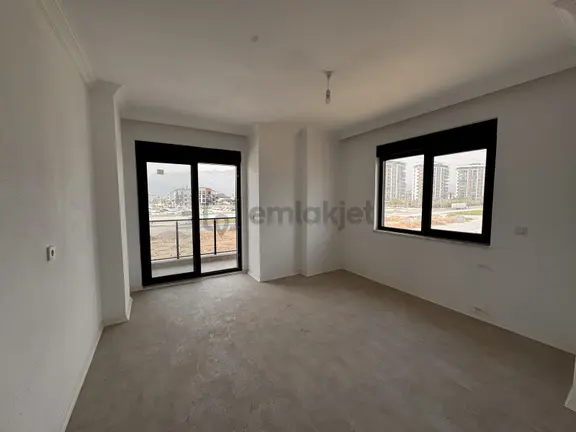 Döşemealtı Yeniköy Devlet Hastanesi Karşısı Kiralık İşyeri 1