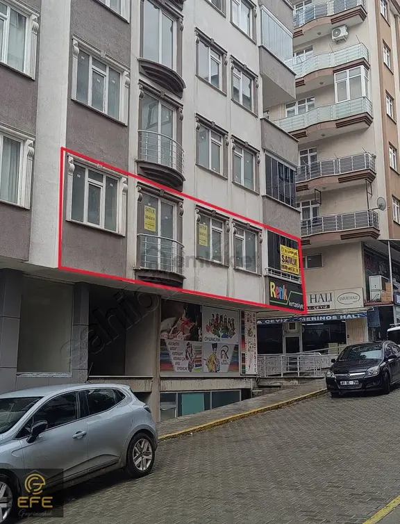 Efe Gayrimenkulden Düzköy Merkezde Satılık 3+1 Sıfır Daire 1