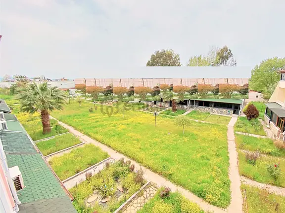 Güre'de Gültaş Emlaktan Satılık 3+1 Denize 150m Mesafede Villa 2