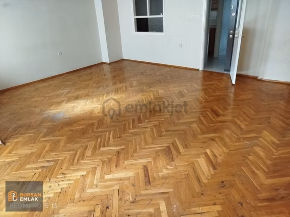 Namazgah'ta Kiralık 3+1 Daire (115m², Asansörlü) 2