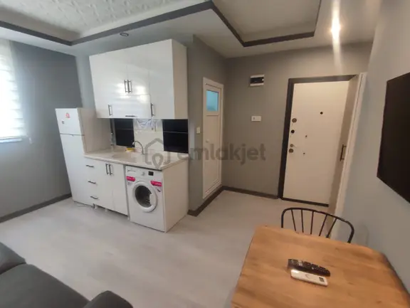 Baraj Yolunda Merkezi Konumda 1+1 Eşyalı Kiralık Daire 1