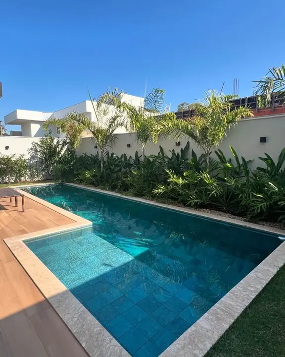 Oba'da 2+1 Havuzlu Eşyalı 100 M2 Satılık Daire