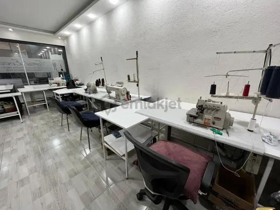 Loft Tan Sefaköy Limanoğlu İş Merkezinde Kiralık Ofis İşyeri 2