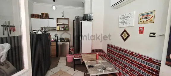 Bornovoda Satılık Dükkan (kiracılı) 1