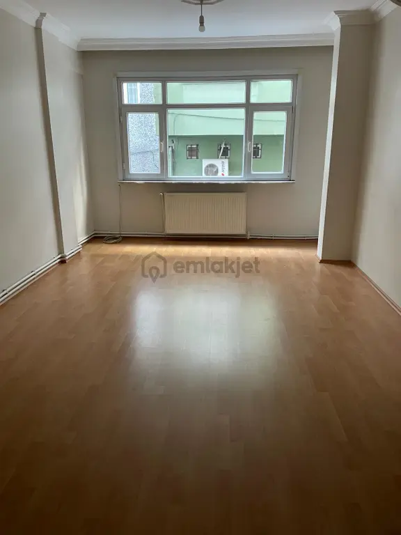 Gaziosmanpaşanın Merkezinde Yatırımlık Oturumluk Temiz Daire!!!!!!! 1