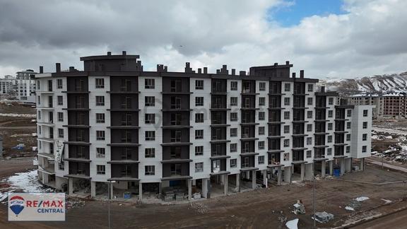 Turyap Sivas' Eğriköprü Üniversite Bölgesi Satılık 1+1 Daire 1