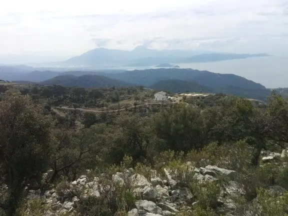 Stop’tan Göcek’e 10 Dakika Mesafede, Takasa Uygun, Müstakil Parsel 1