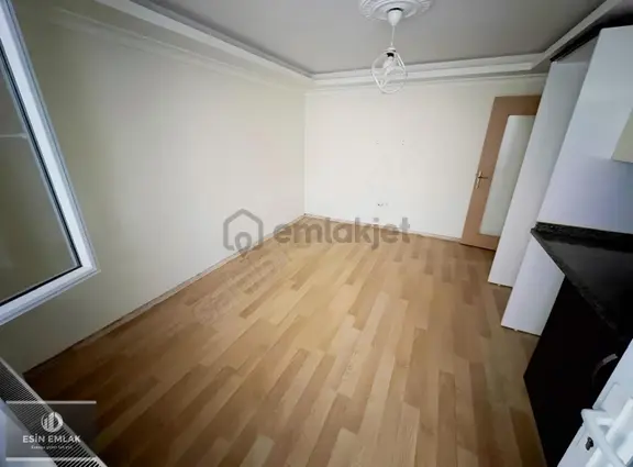 Adem Yavuz Mah'de 1+1 Satılık Daire 1