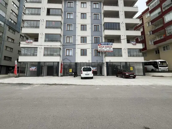Vıp Gayrimenkuldan 3 Nolu Erdoğdu Da Satılık 2 Katlı Mağaza 2