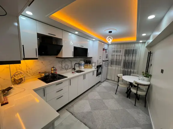 Pınarbaşı Mah'de Çift Girişli 5+1 Teraslı Full+full Yapılı Daire 1