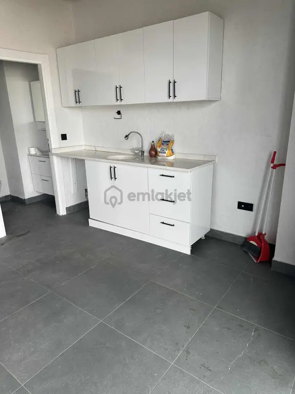 Ostim Köşe İvedkte 47m2 12 Kat Çok Kullanışlı Köşe Ofis 1