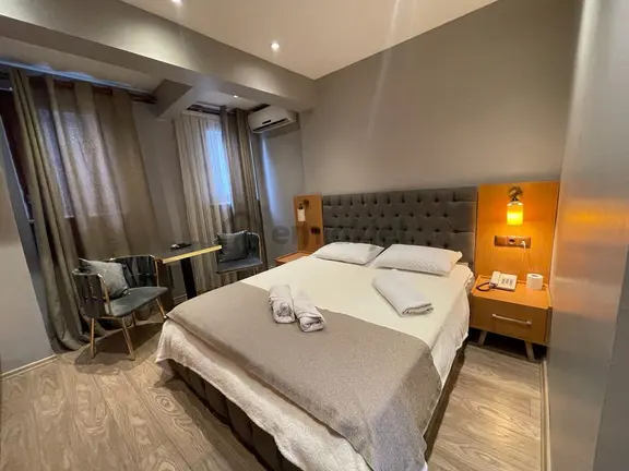 Beyoglu Taksim İstiklal Cd Ultra Lüks 1+0 Suit Odalar 2