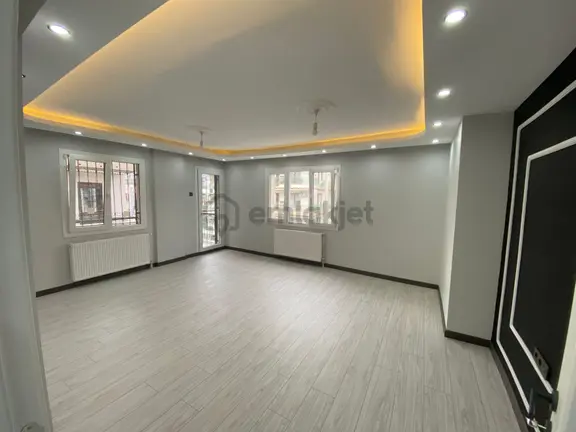 Acill Buca İşçievleri Yiğitler Mah.de 3+1 130m2 Dgazlı Arakat Full Tadilatlı Satılık Daire 2
