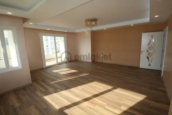 İdol'den Yenişehir'de Sayapark Civarı Full Yapılı Bağımsız Mutfak 4+1 2