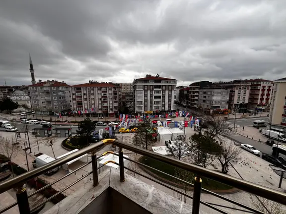 Köşemde Merkezi Konum Da Satılık Daire 1