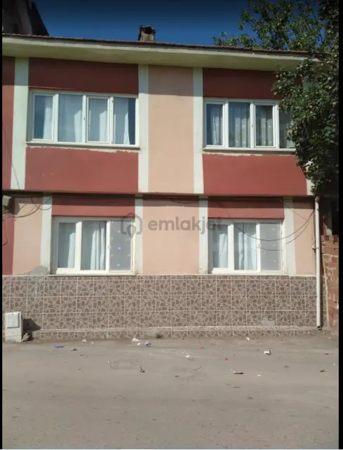 2 Katlı Bahçeli Müstakil Ev 2,5 Milyon 1