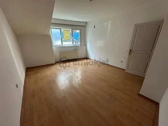 Sonton Gayrimenkul'den Hacıahmet Mahallesi Sokakta 2+1 85m2 Daire 2