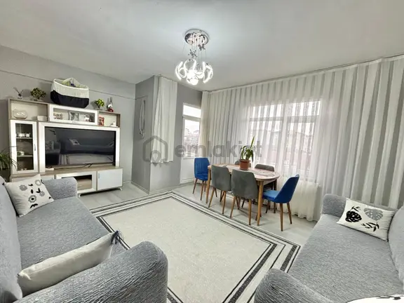 Loft'tan Yeşilova Mh 2+1 90 M2 Balkonlu Masrafsız Satılık Daire 2