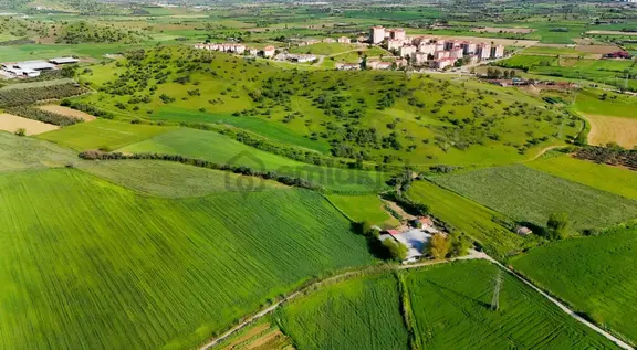 Pek Emlaktan Toki Yanı Satılık Tarla 2