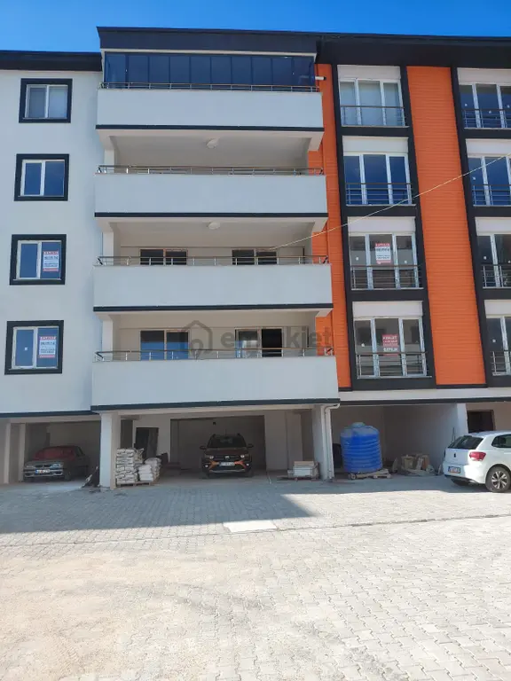 Adalet Gold Group Emlak'tan Satılık Sıfır Daireler 3+1 135 M2 Krediye Uygun Kaçırılmayacak Fırsat 1