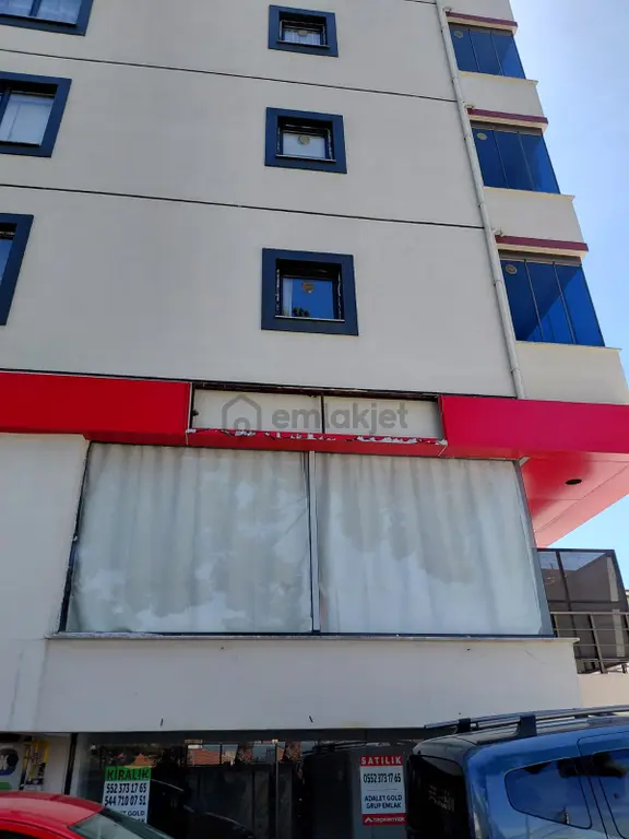 Tokat Niksar'da Adalet Gold Group Emlak'tan Kiralık Dükkan 100 M2 Eski Hastane Yolunda Uygun Fiyata 2