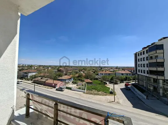 Kırklareli Merkez Karahıdır Mah.sahibinden Satılık Eşyalı 1+1 Ara Kat Daire 1