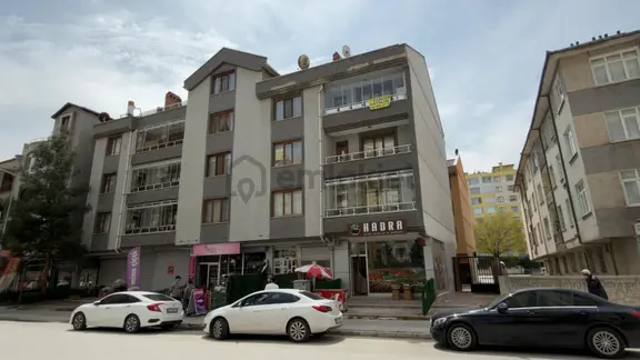 Hacıkaymak Mh. Arakat 3+1 Harika Konumda Satılık. Daire 1