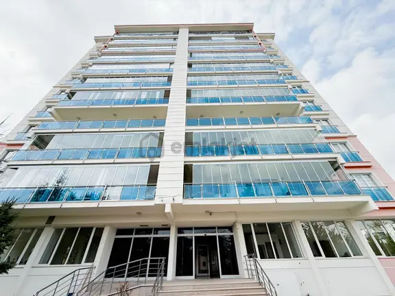 Bağlıca Krediye Uygun 5. Kat 180 M2 Satılık 4+1 Daire 1