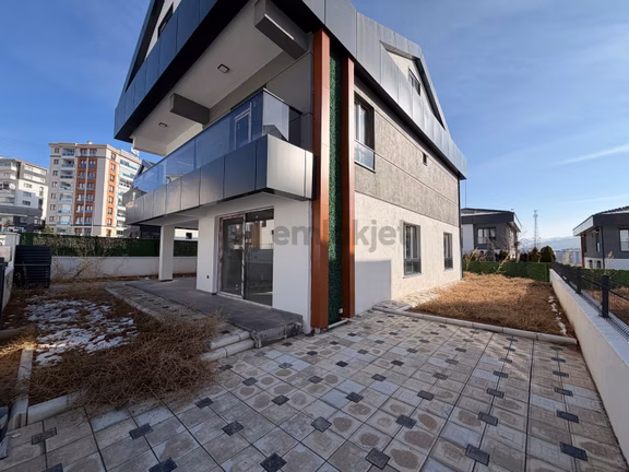Hedef Emlak'tan Eğriköprüde Ultra Lüx Villa 2