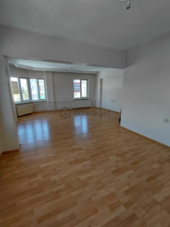 Tezcan Emlak Satılık Afjetli Ve Doğalgazlı Zafer Sit 3+1 Daire 2