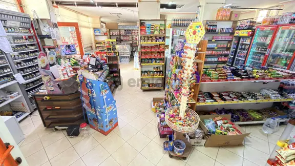 Pınarbaşında Cadde Üzeri Yatırımlık 115 M2 Hazır Kiracılı Dükkan 2