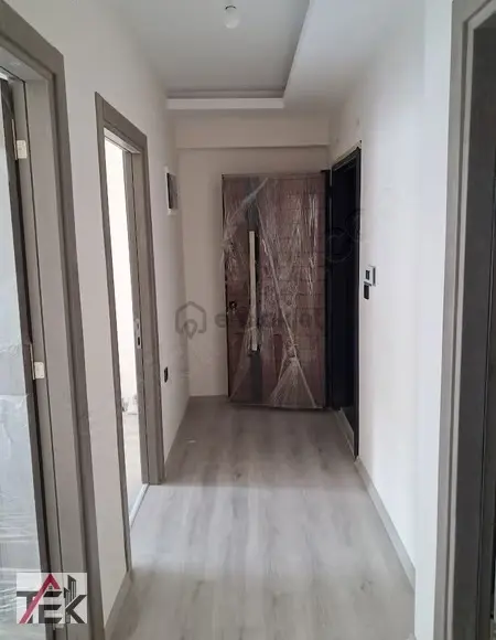 Bornova Merkeze Yürüme Mesafesinde Sıfır Geniş 1+1 Satılık 2