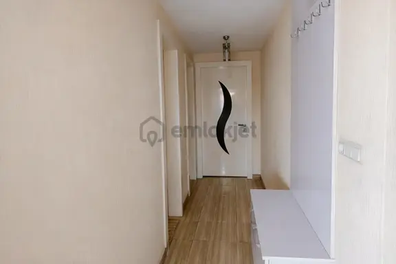 Remax Model Den Sevindikte Kiracılı Komple Satılık Bina 2