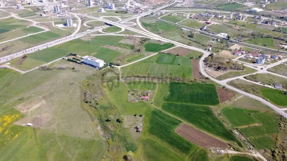 Amazon'dan Ataköy'de 1436 M2, 6 Kat Konut İmarlı Arsa Satılık Veya Kat Karşılığı 2