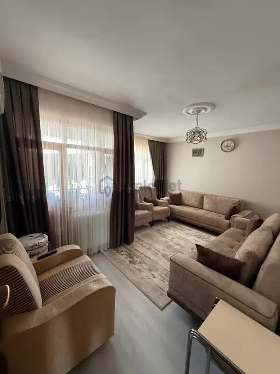 Adil Emlak'tan Kocaçeşme Mahallesinde 2+1 90m2 Daire !! 2