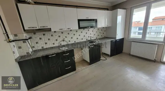 Ad-desticiler Emek /ziya Gökalp Dibinde 2+1 115 M2 Fırsat Daire 1