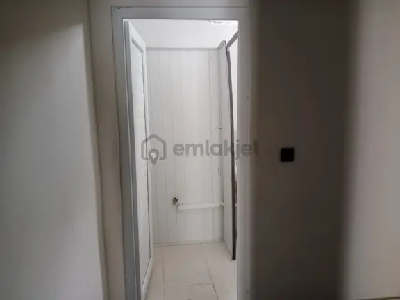 Yıldızkent'de Kiralık İşyeri 1