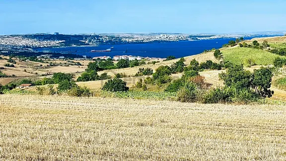 Deniz Doğa Ve Şehir Manzaralı Yatırım Fırsatı 16.200 M2 Kelepir Fırsat Villa İmarlı Arazi 1