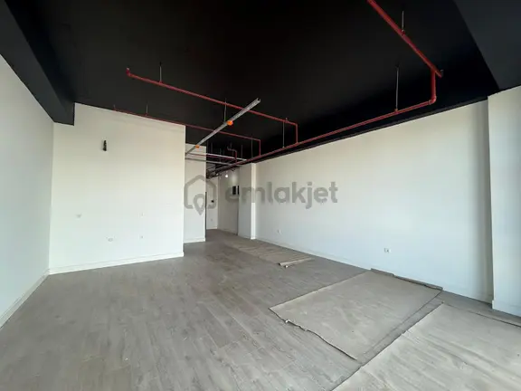 Bayrampaşa Aktim Ofis’te Yatırımlık Fırsat 55 M² Satılık Ofis | 8. Kat | Wc’li 2