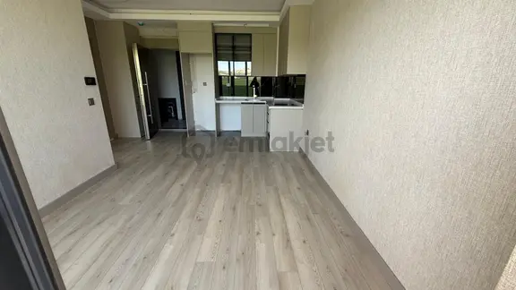Sincan Saraycık'ta Güvenlikli Sitede Lüx Sıfır Satılık 1+1 Daire 1